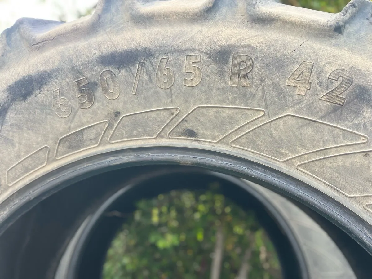 Continental 650/65R42 Tyres (2 Of) - Image 4