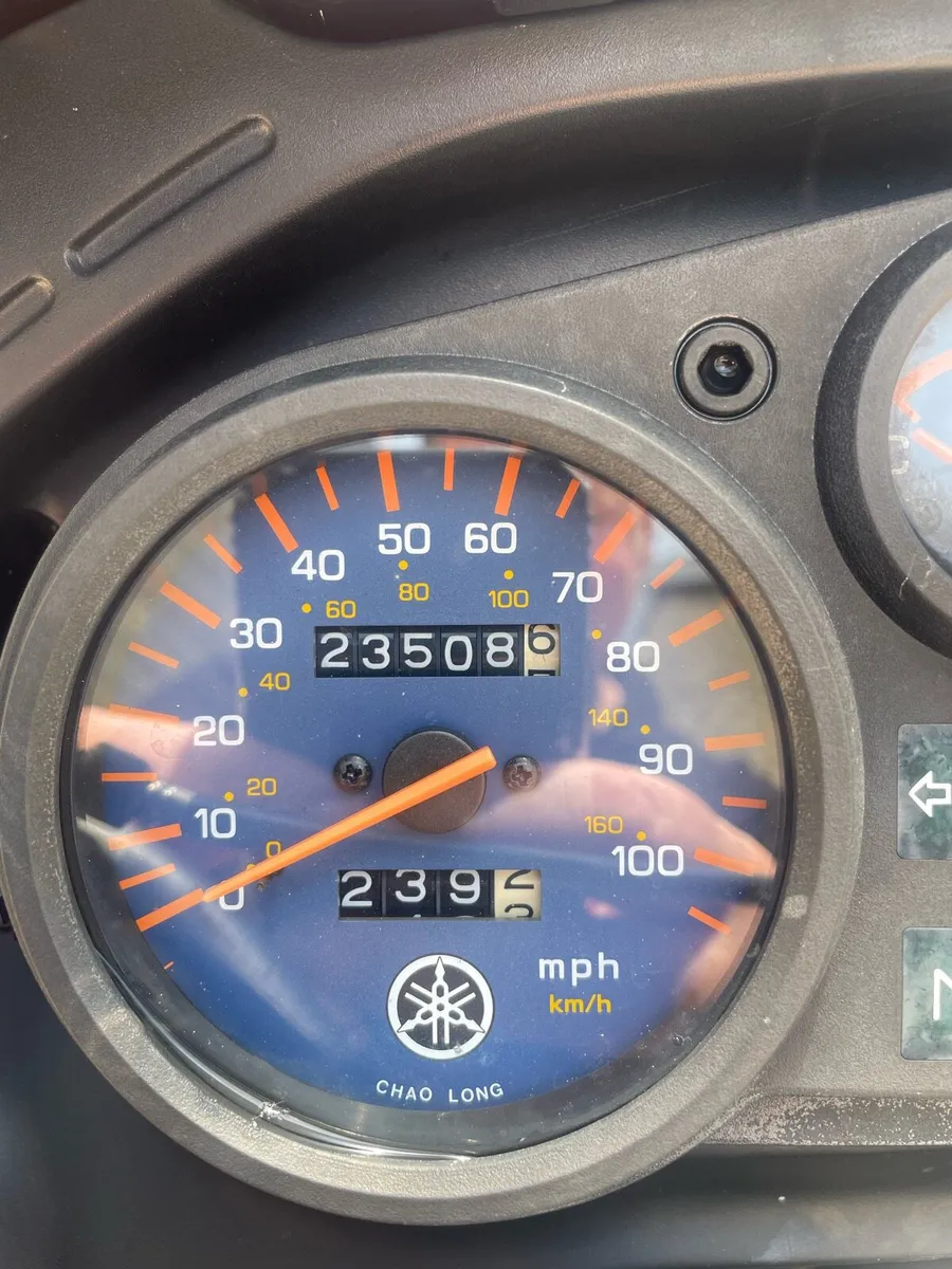 2006 Yamaha TDR125 - Image 2