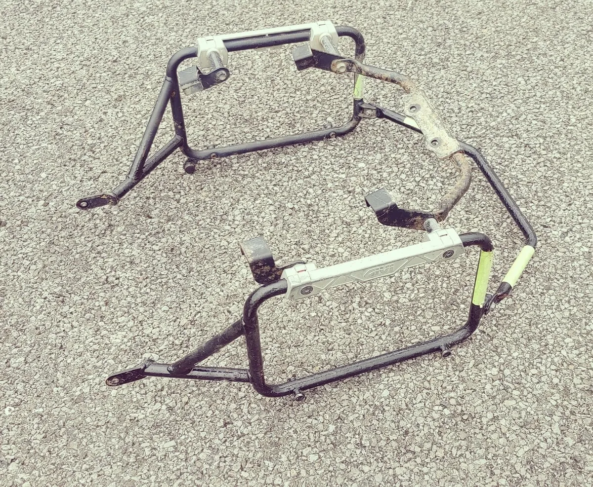 GIVI RACK (ONLY) for Honda CRF1000L Africa Twin - Image 4