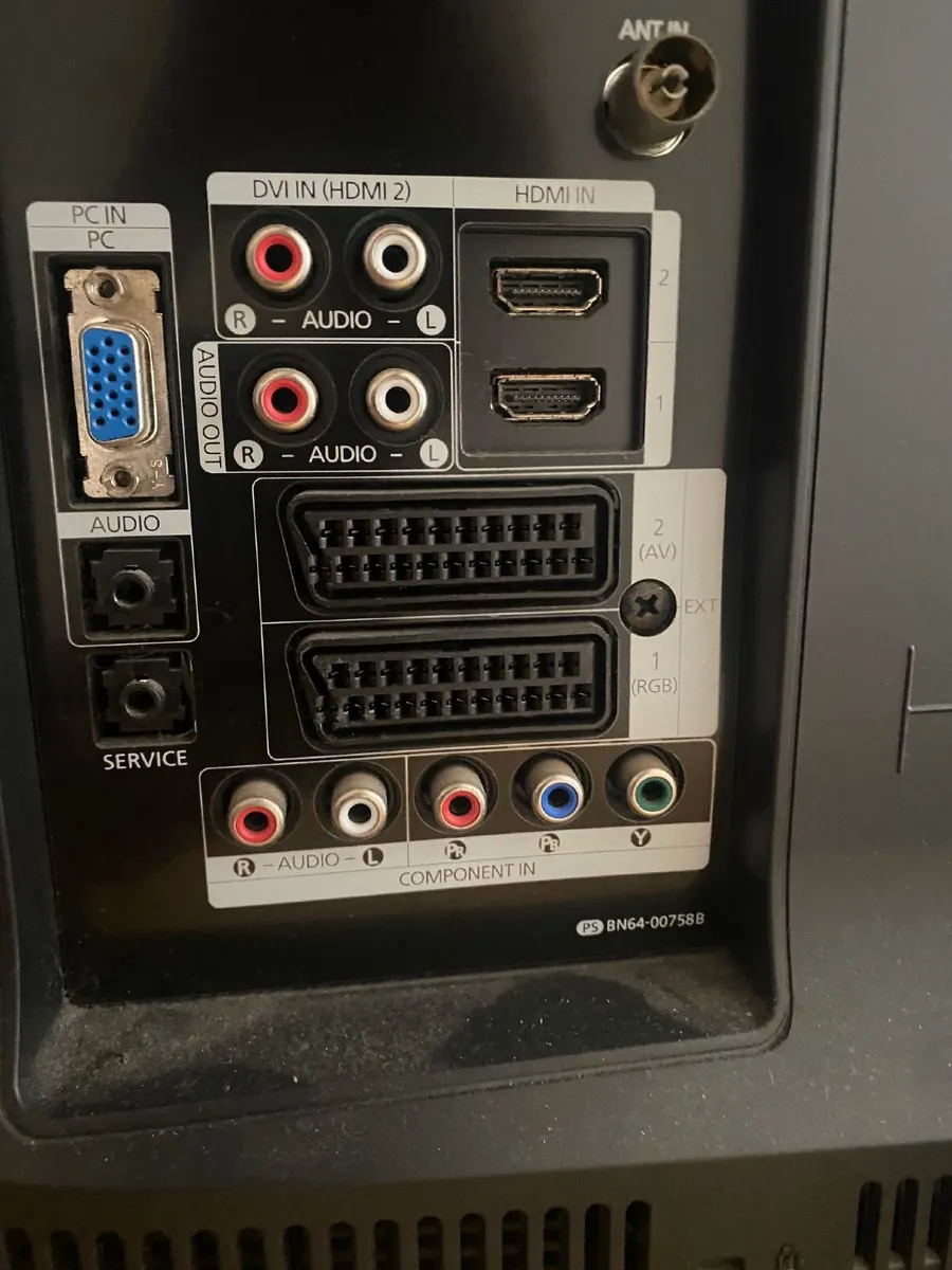 Samsung 37in TV - Image 4
