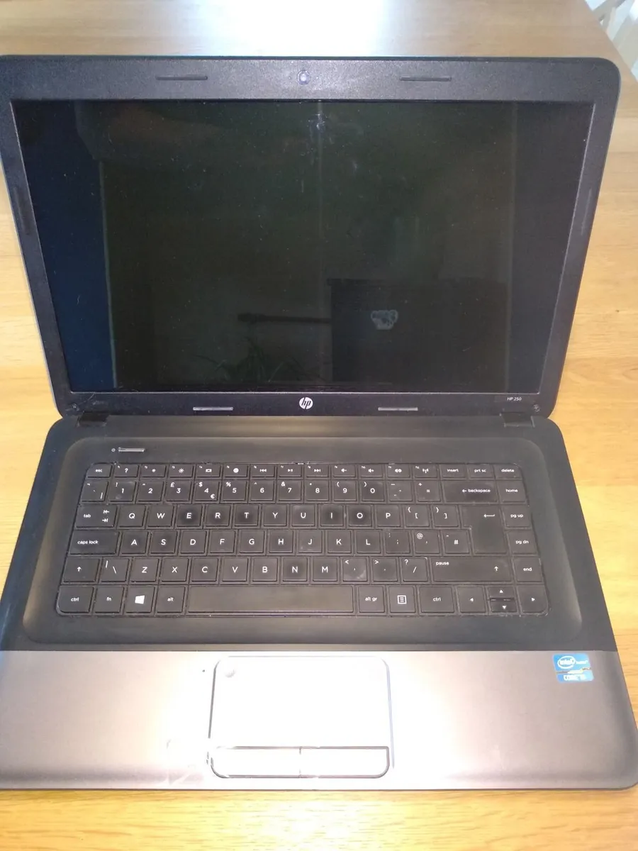 HP Laptop 250 G1 - Image 4