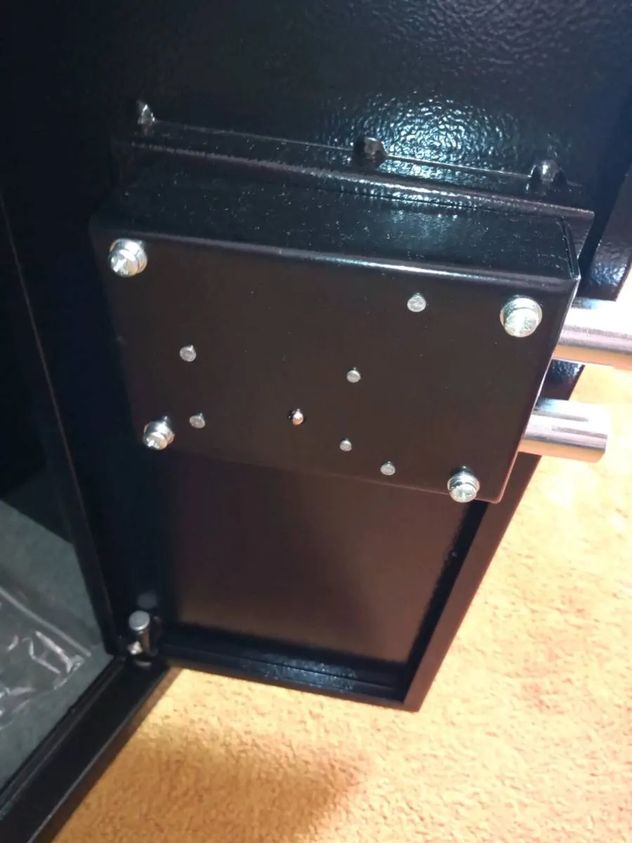 Gun safe - Image 4