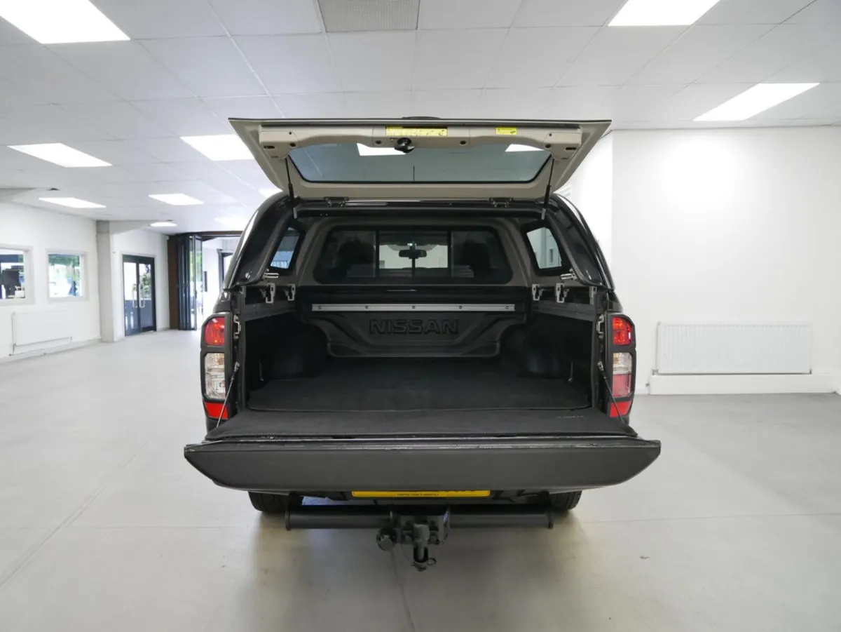 2019 Nissan Navara PickUp Van - Image 2