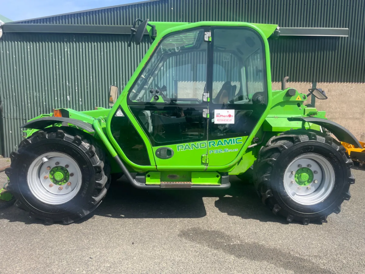 Merlo 32.6 P32.6 Plus, low hours, very tidy - Image 1