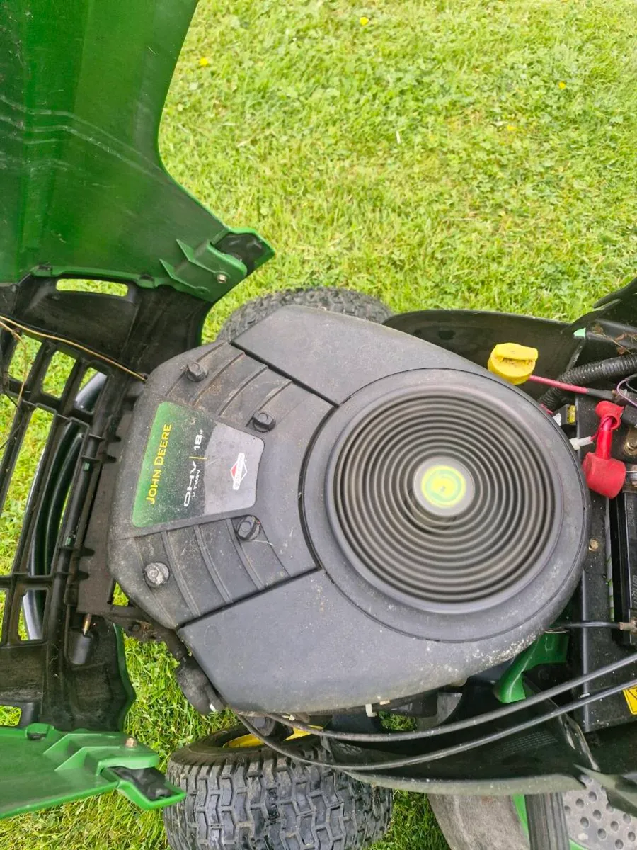 John Deere X130R  ride on mower DELIVERY AVAILABLE - Image 3