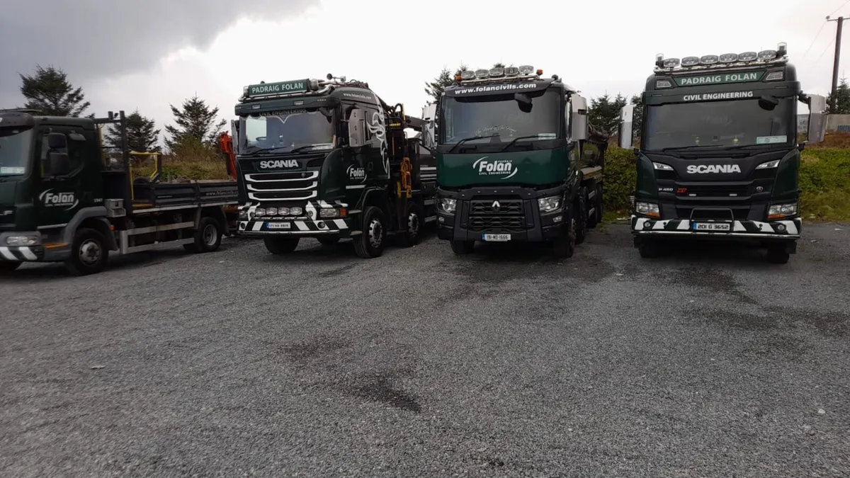 Tipper Truck Drivers Required - Image 1