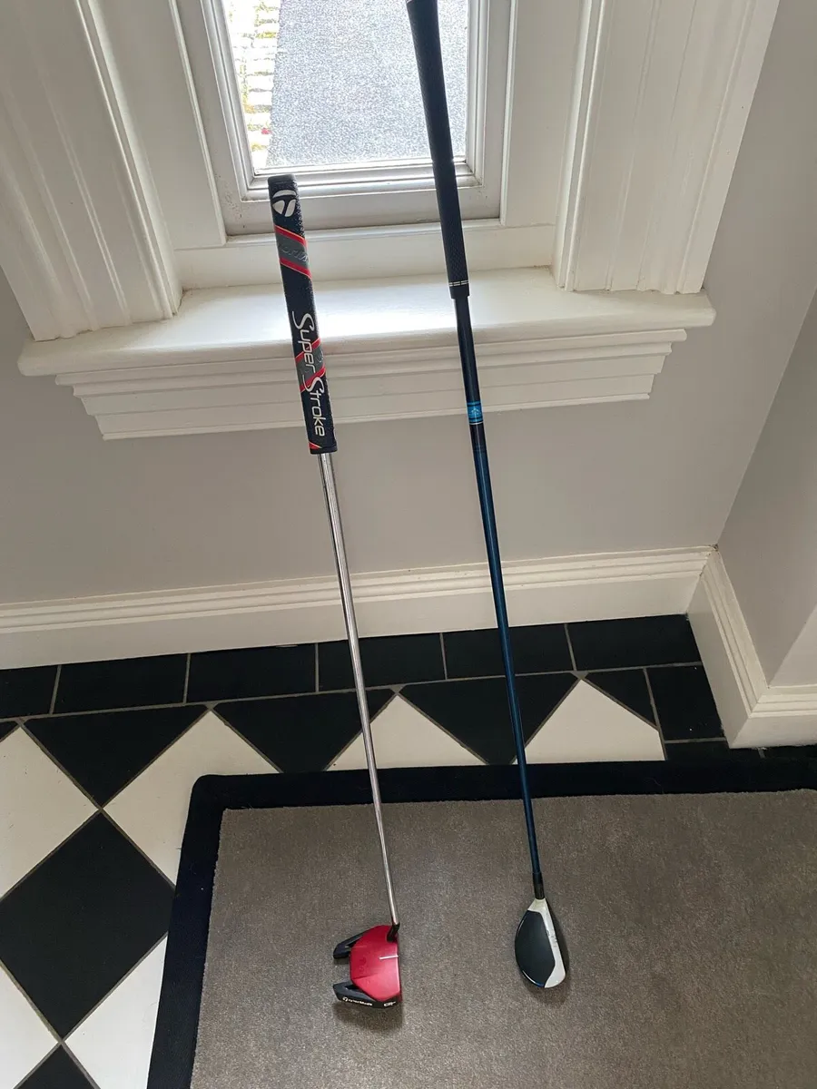 Golf clubs, Spider GT putter, Sim 2 max 3 hybrid - Image 1