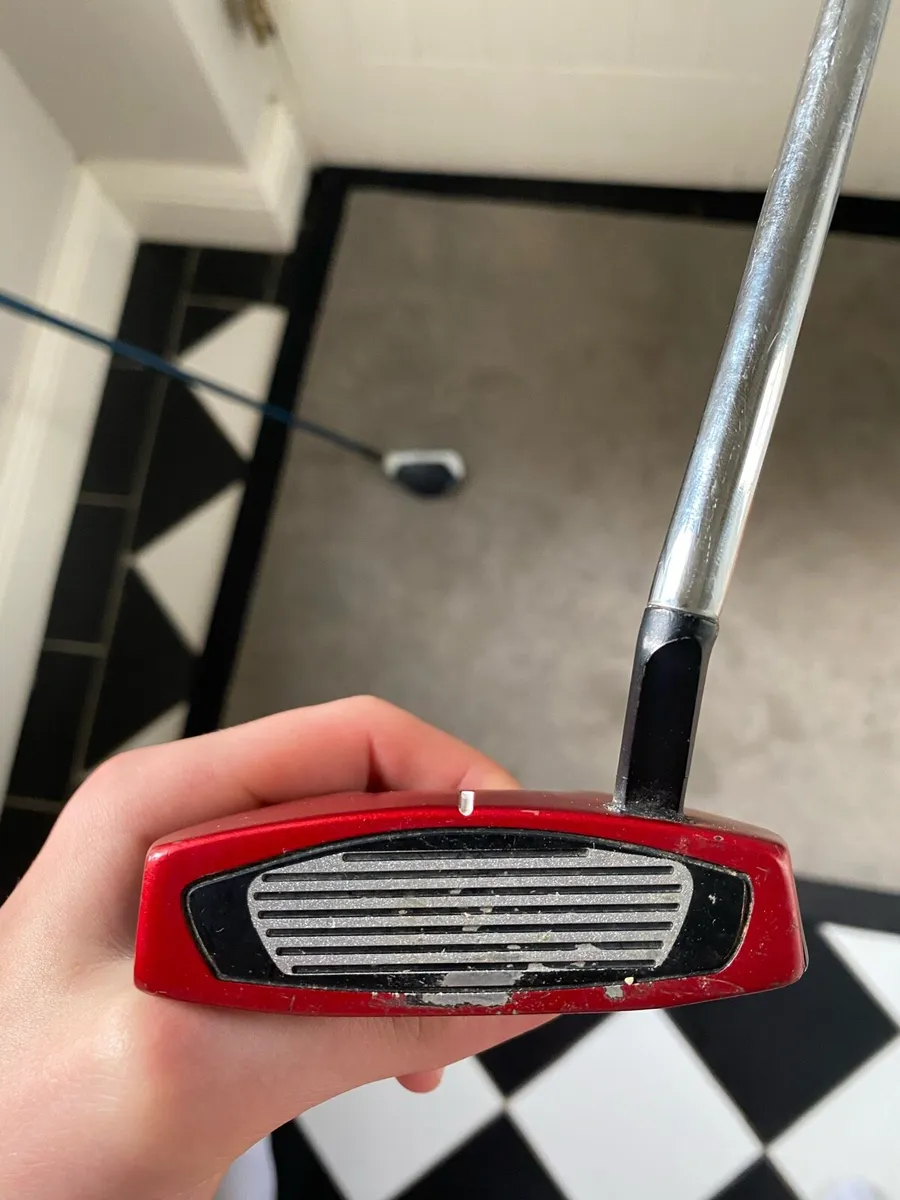 Golf clubs, Spider GT putter, Sim 2 max 3 hybrid - Image 4