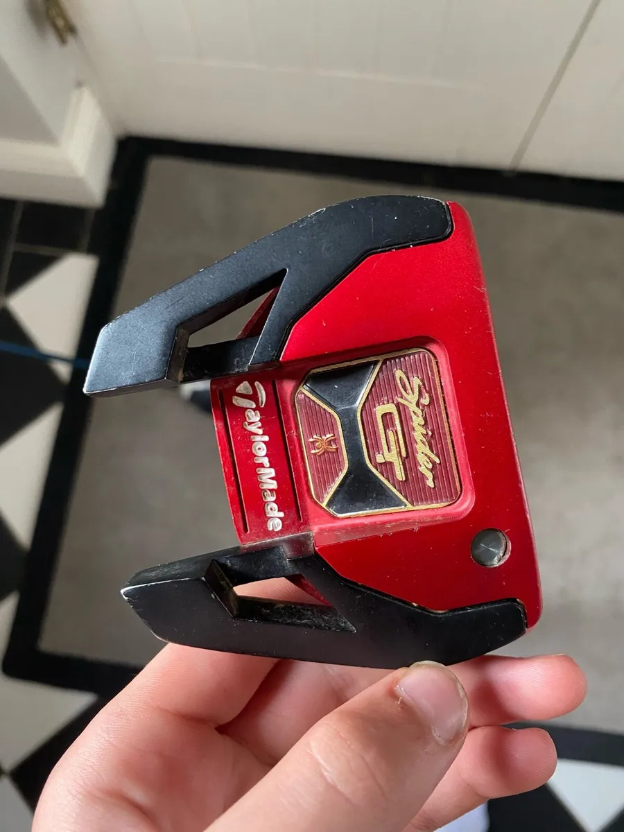 Golf clubs, Spider GT putter, Sim 2 max 3 hybrid - Image 2