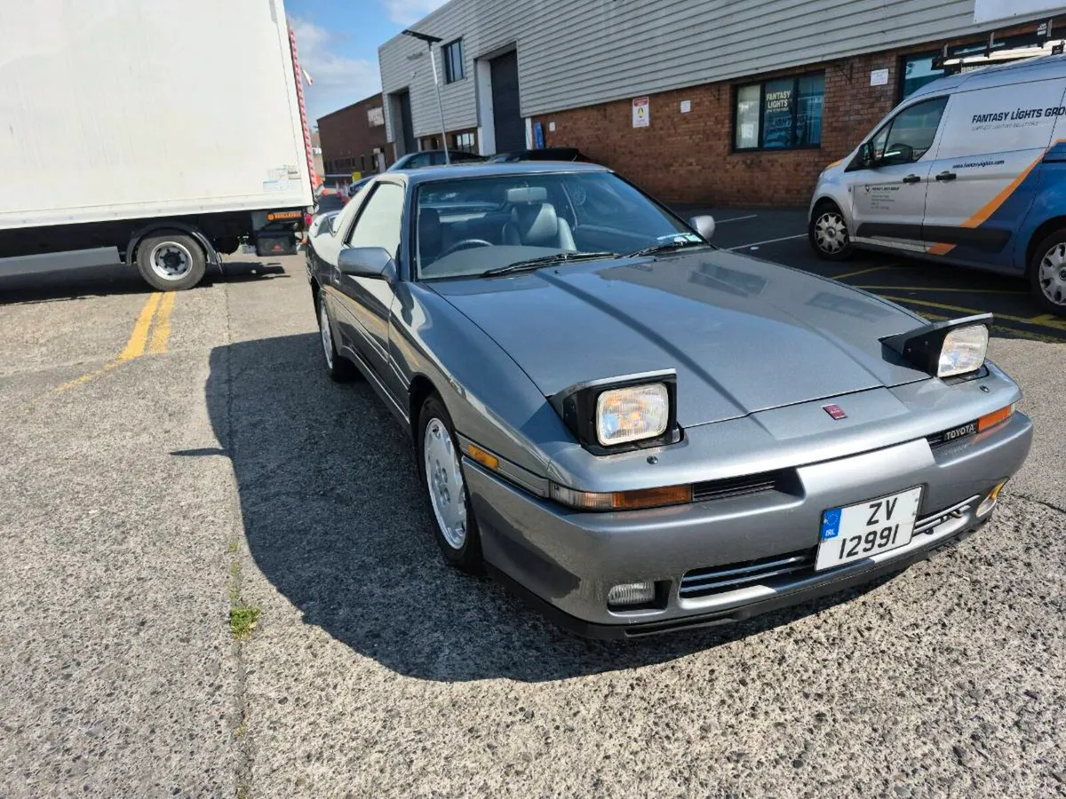 Toyota supra - Image 1