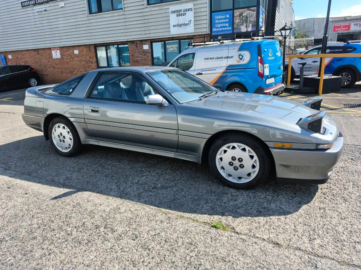 Toyota supra - Image 3
