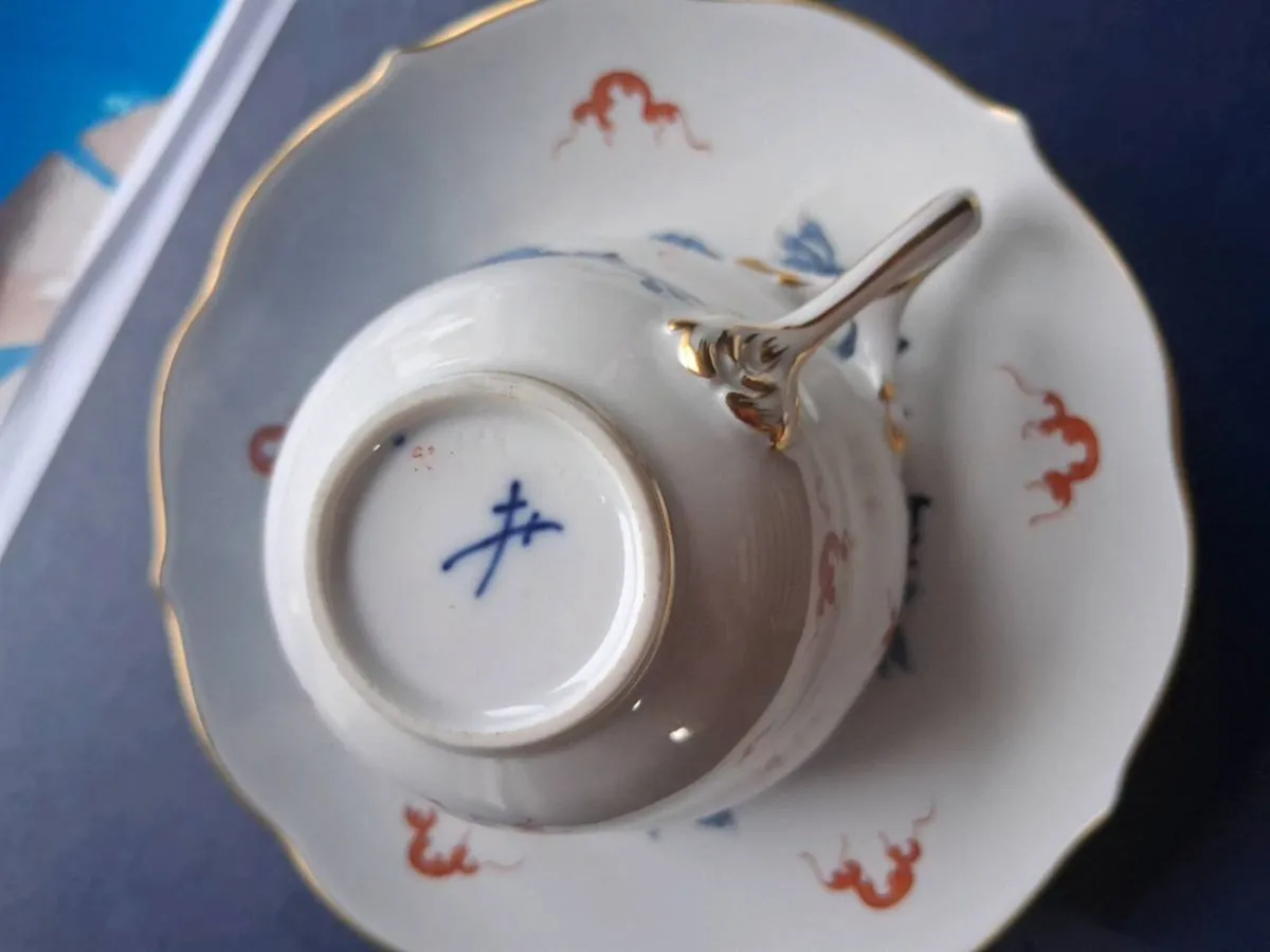 Meissen cup and saucer - Image 3