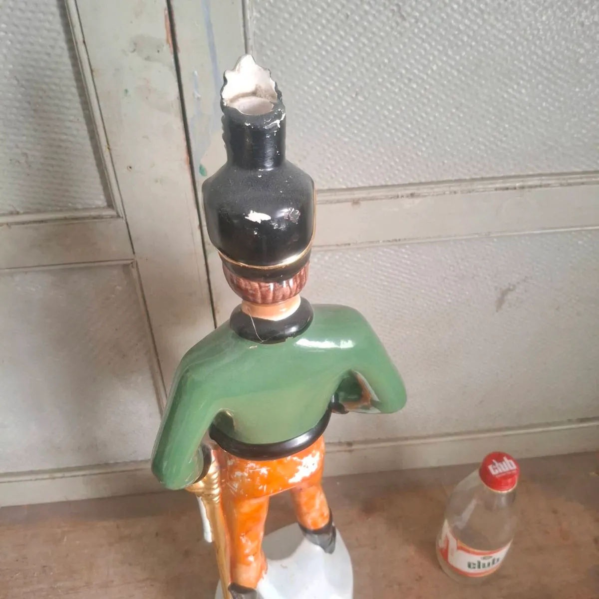 Large Irish Mist Ceramic Decanter - Image 4