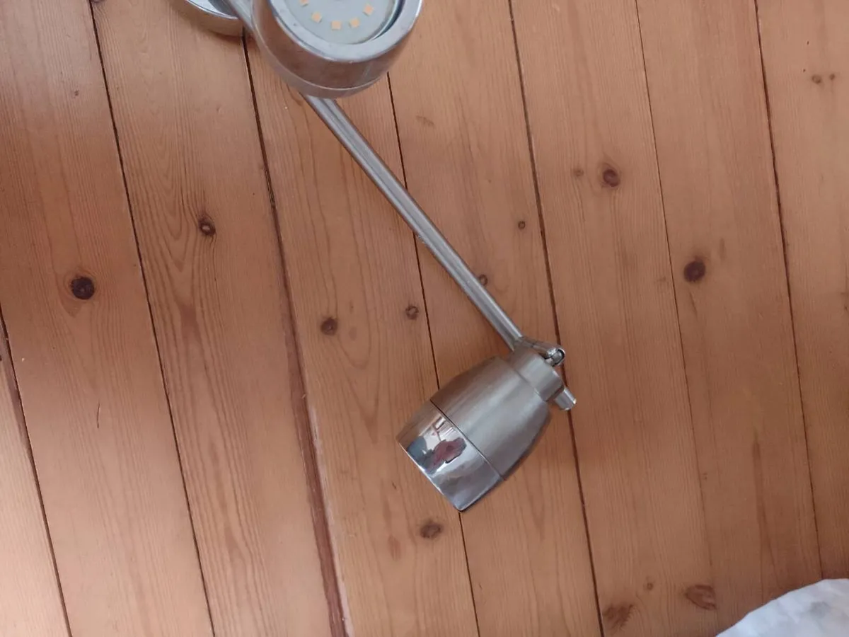 Light fitting - Image 2