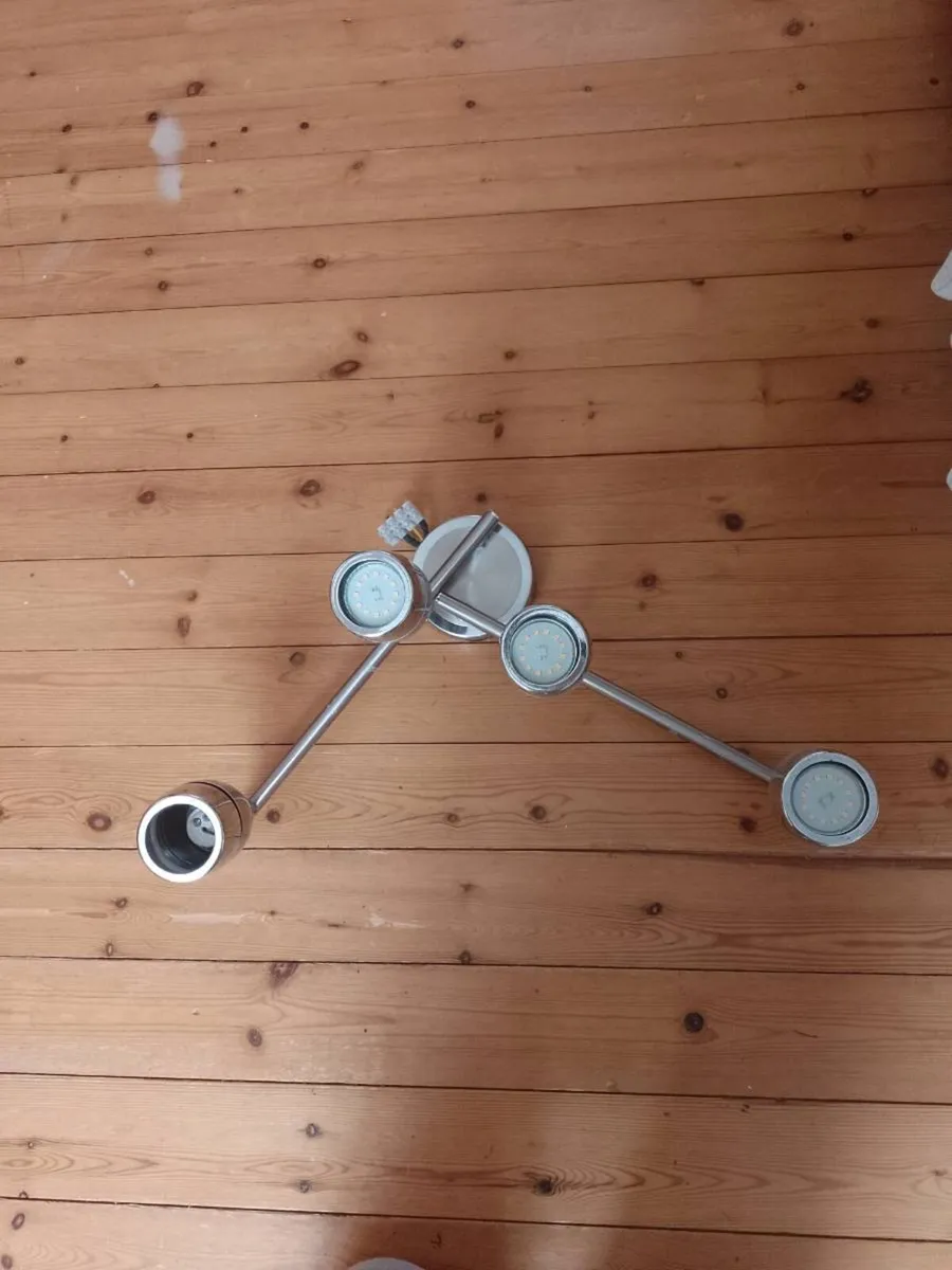 Light fitting - Image 3
