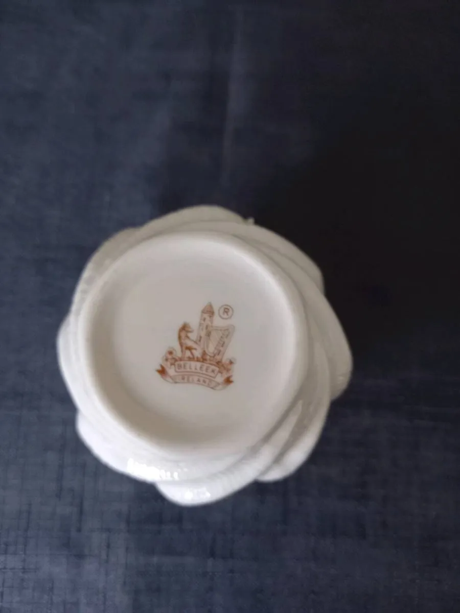 Belleek China Posey/Bowl Vase - Image 4