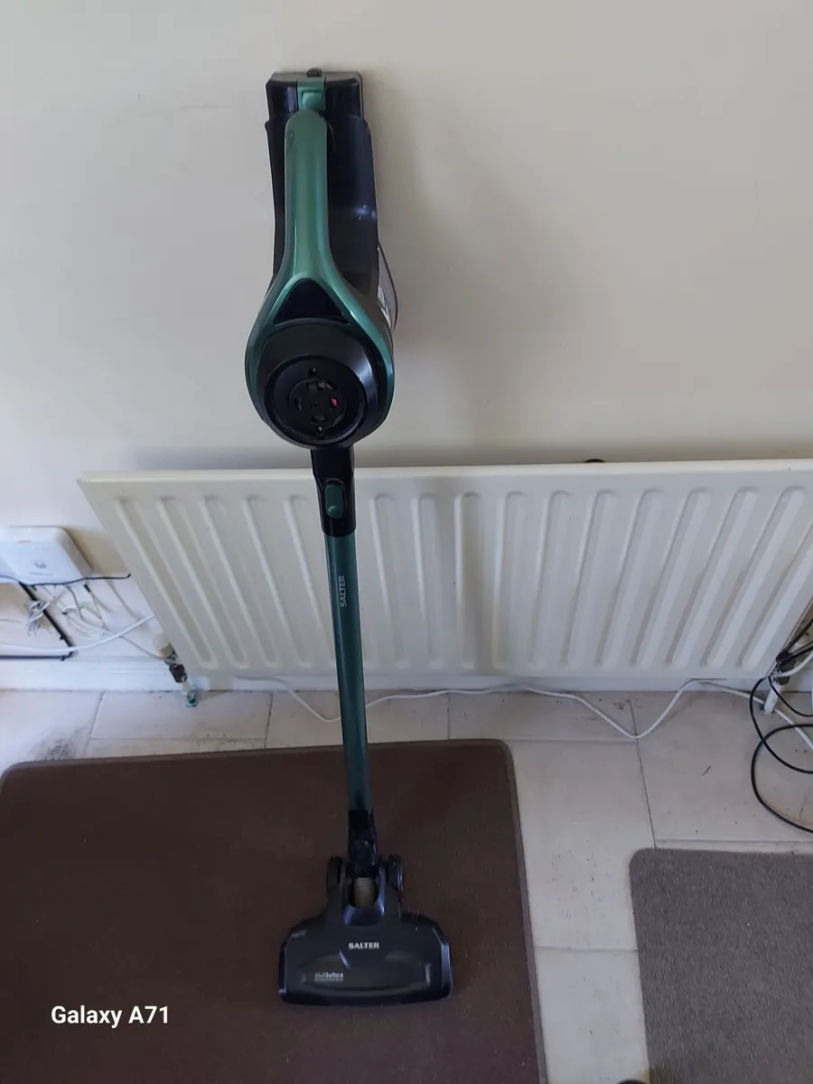Salter Cordless Vacuum Cleaner, Multi-surface - Image 1