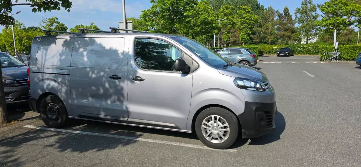 Citroen dispatch 211 sight side damage tested and - Image 3