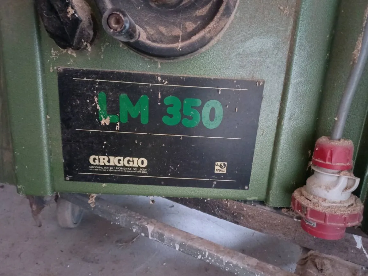 Combination planer thicknesser and spindle moulder - Image 4