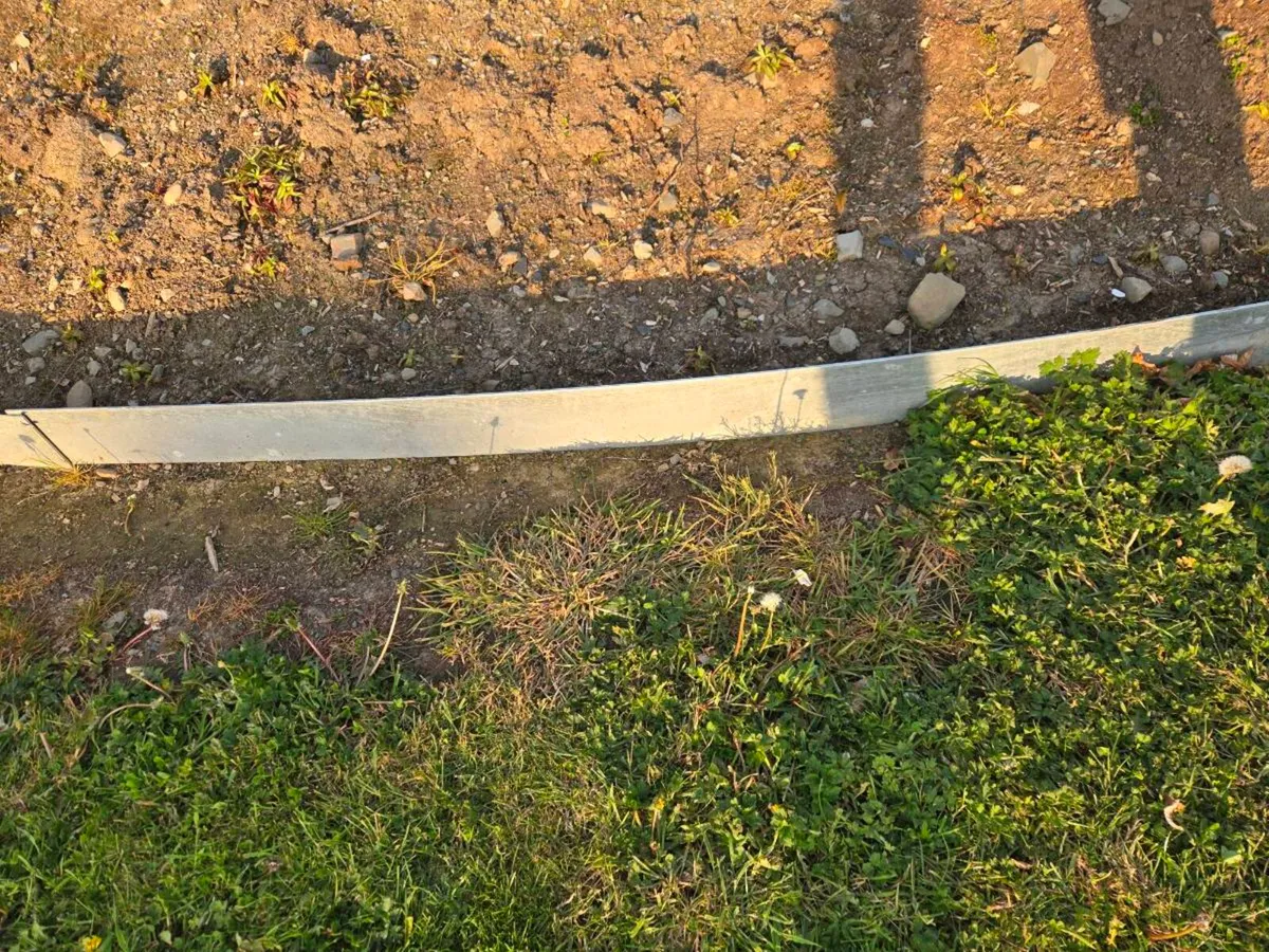 Lawn edging - Image 2
