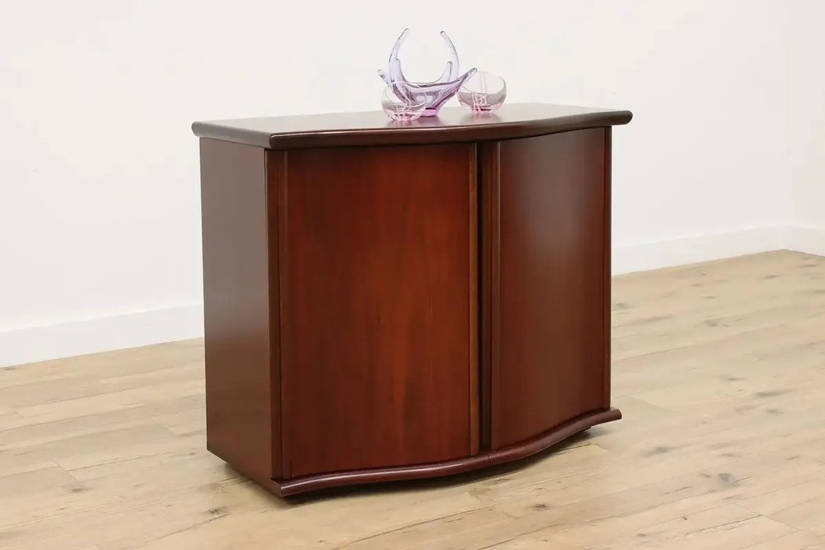 Skovby Table and Chairs - reduced to sell - Image 4