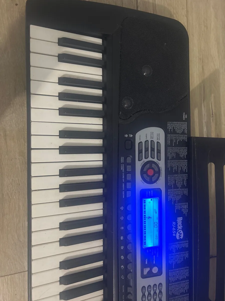 Piano Keyboard - Image 4