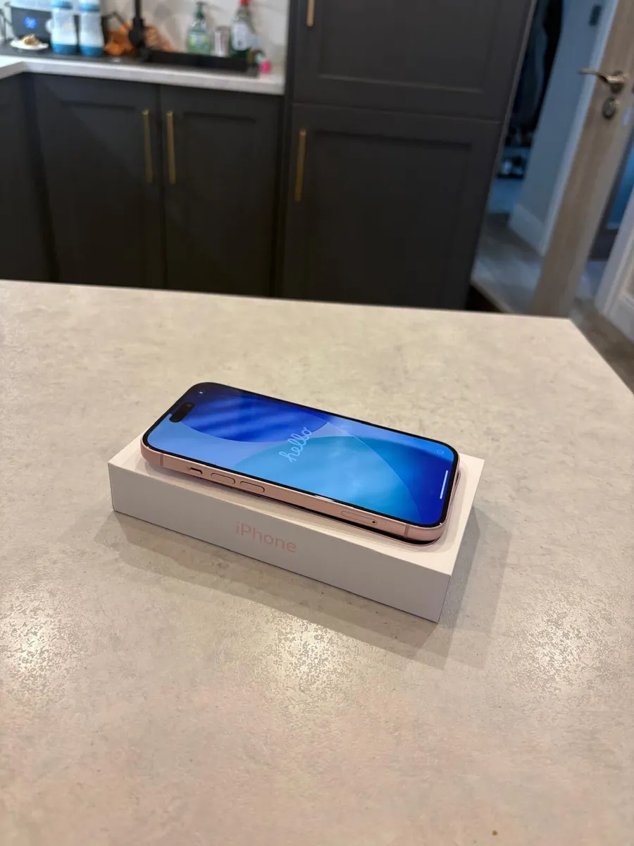 iPhone 15 128GB Unlocked - Image 4