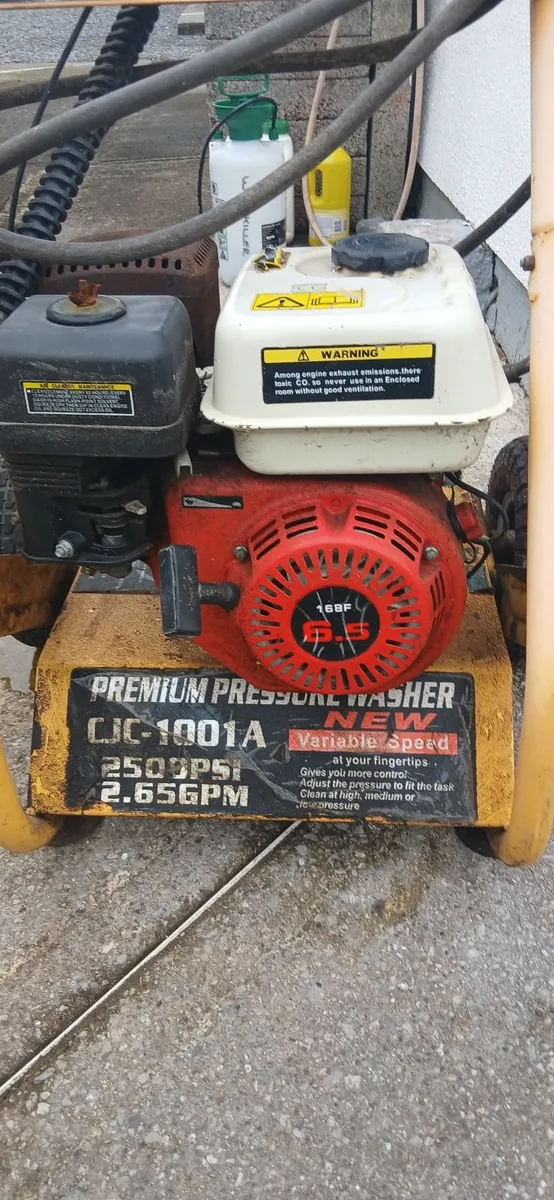 PETROL PRESSURE WASHER - Image 2