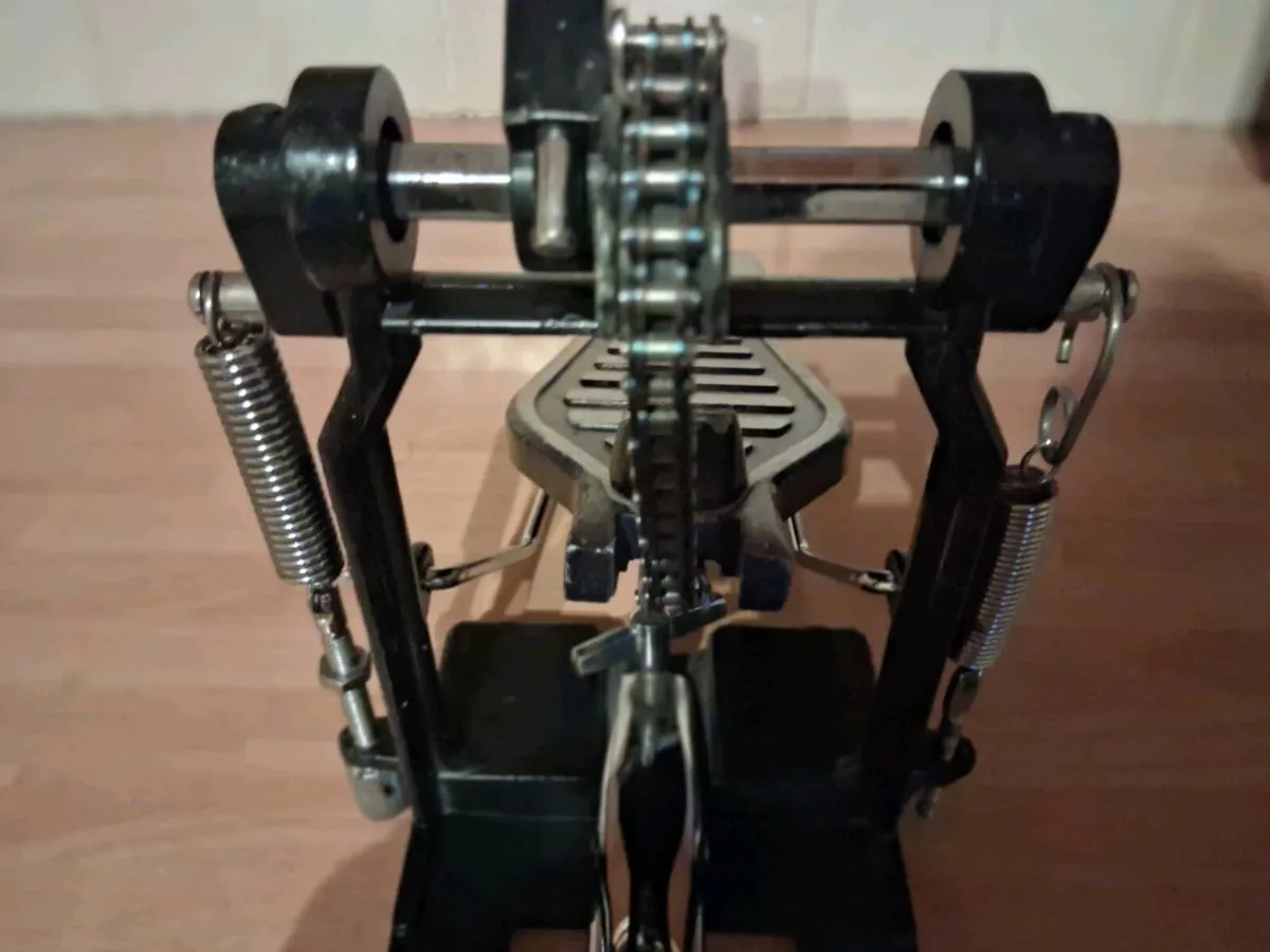 Bass drum pedal - Image 2