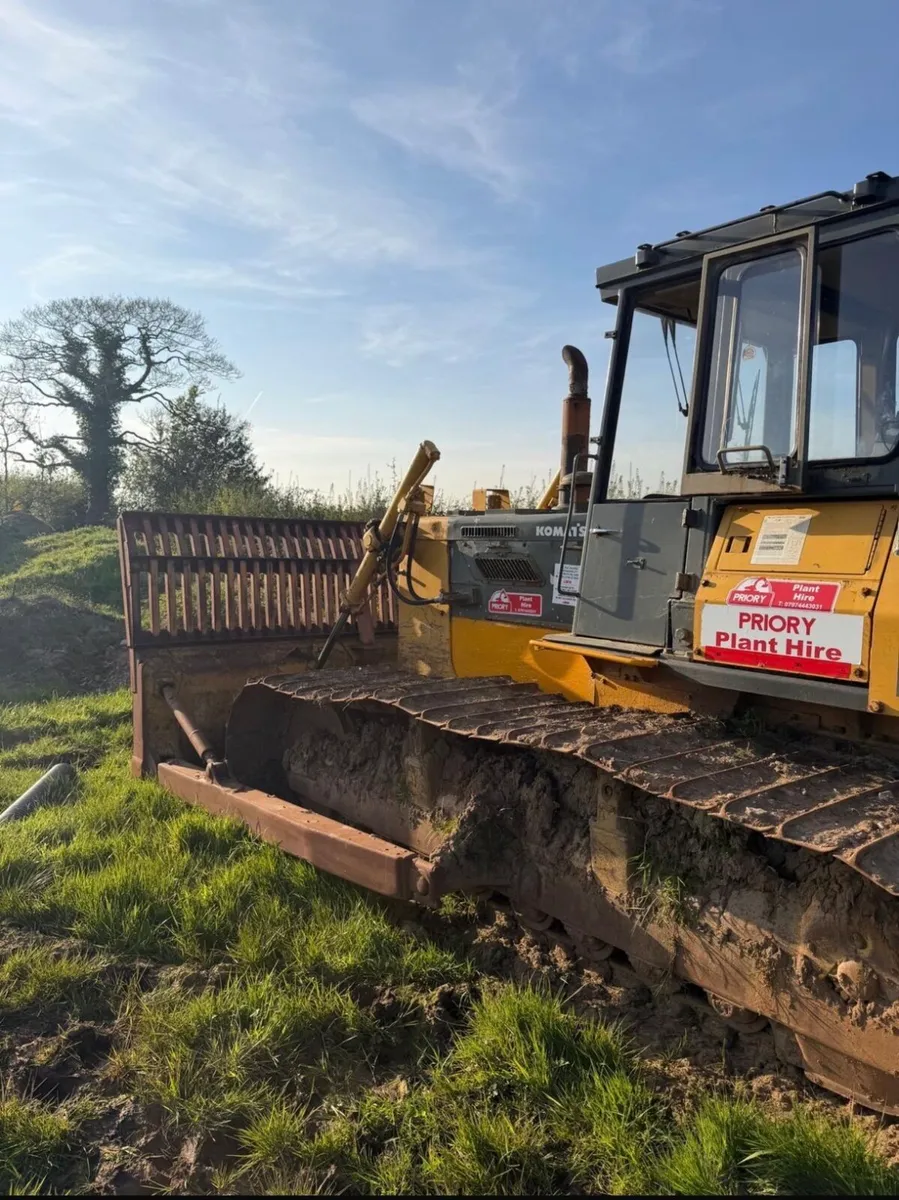 Komatsu dozer / digger - Image 4