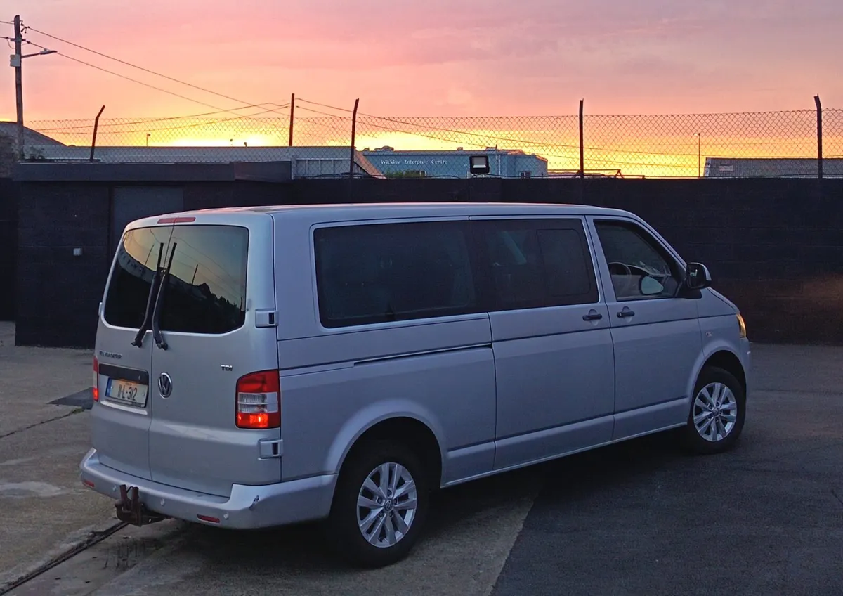 VW 7 Seater MPV Shuttle Camper - Image 4