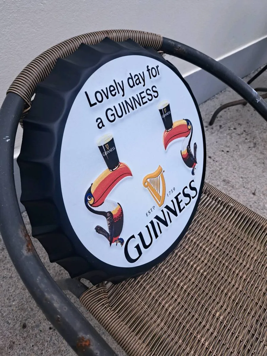 Guinness  bottle top metal sign - Image 2