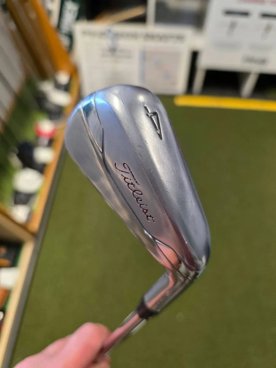 Titleist U500 Forged 4 Iron - Image 2