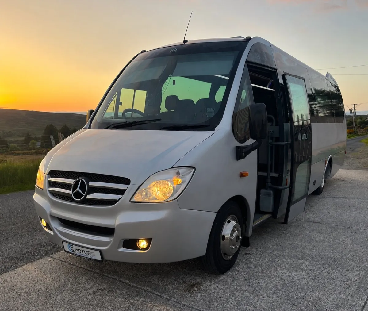 ** 2013 Mercedes Riada 29+1 ** - Image 2