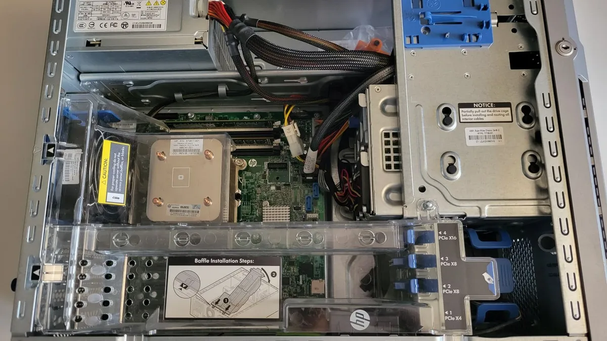 HP Proliant ML310e Gen8 v2 Server - Image 4