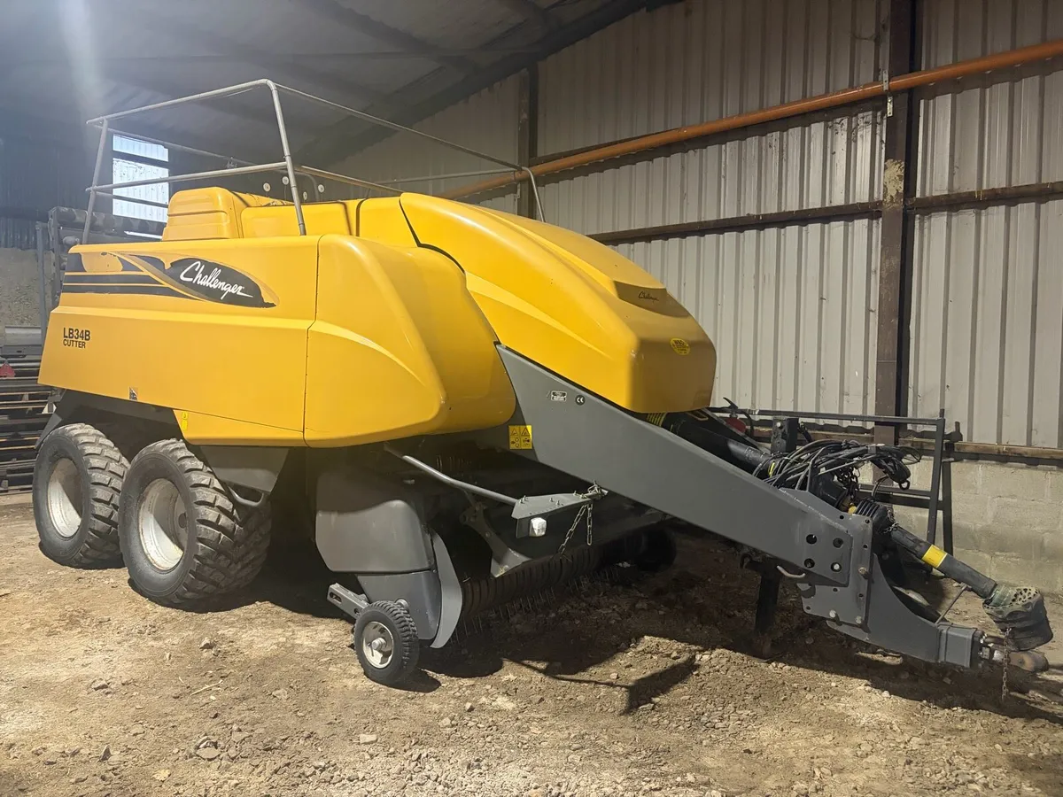 Square Baler - Image 2