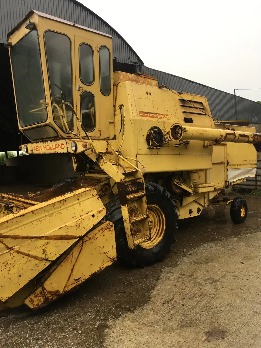 New Holland Combine - Image 2