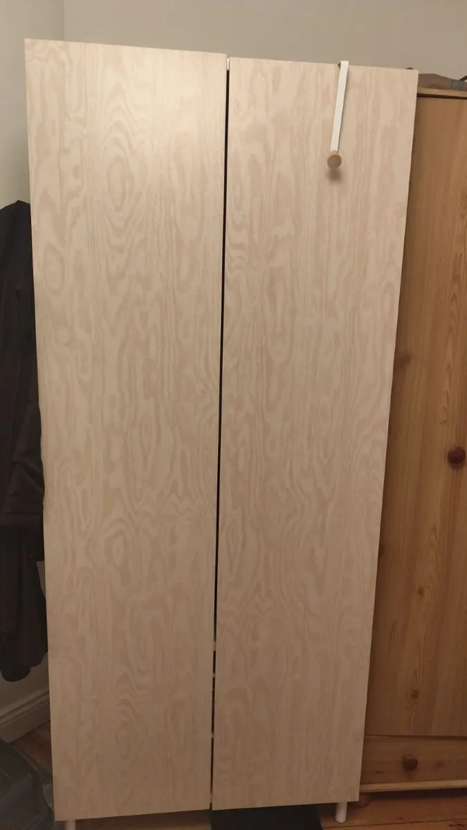 wardrobe - Image 1