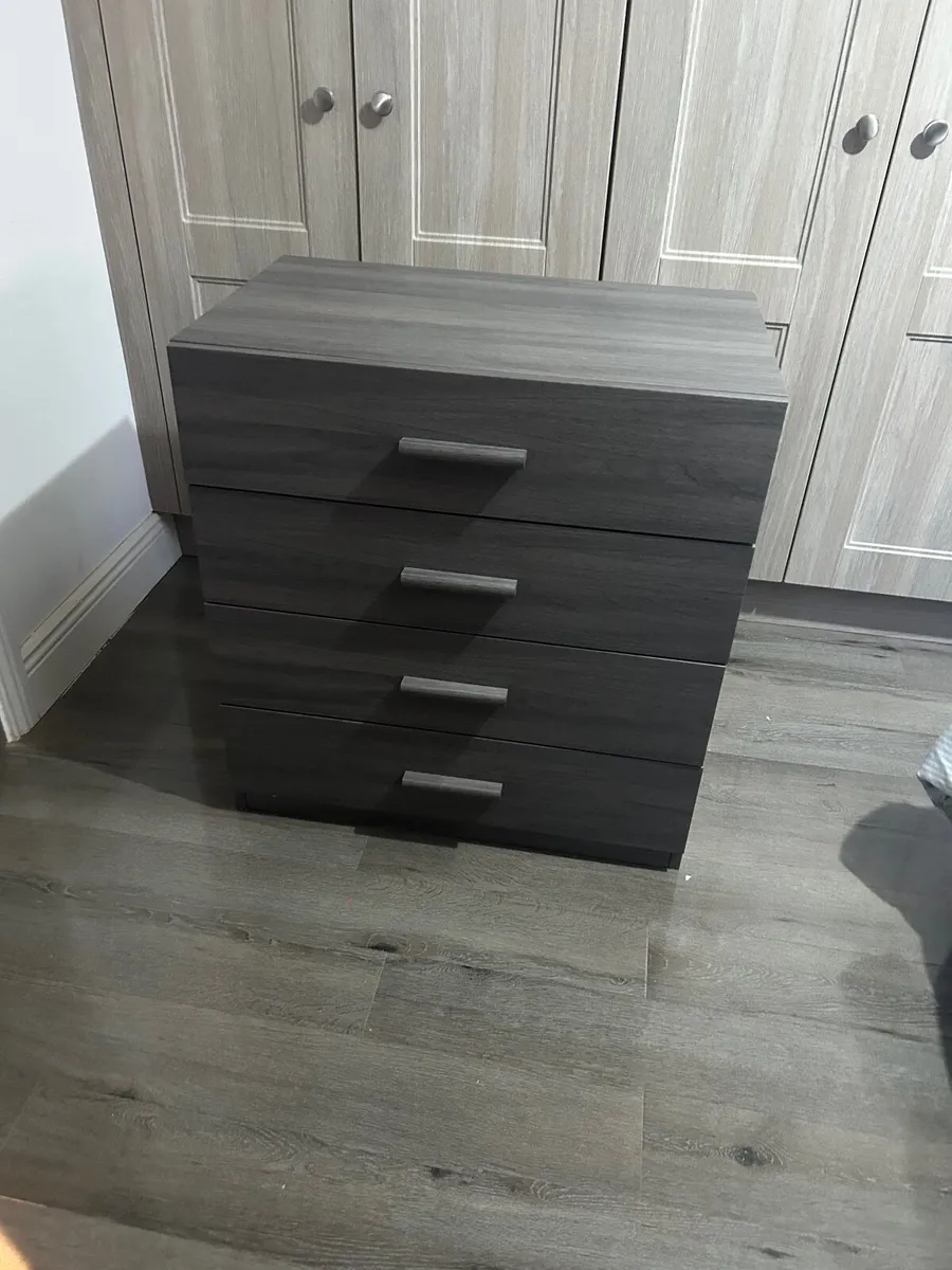 Chest of Drawers - Image 4