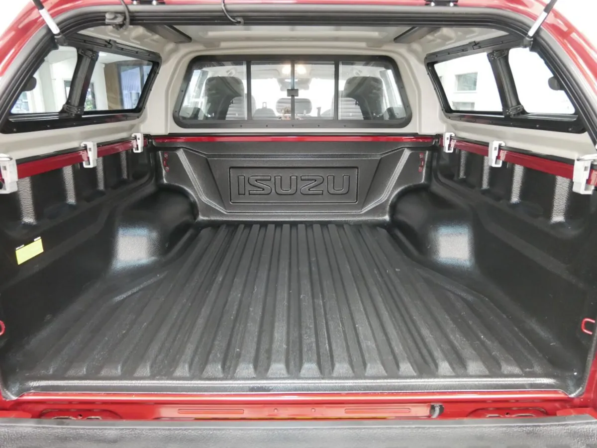 2024 Isuzu D-Max PickUp Van - Image 2