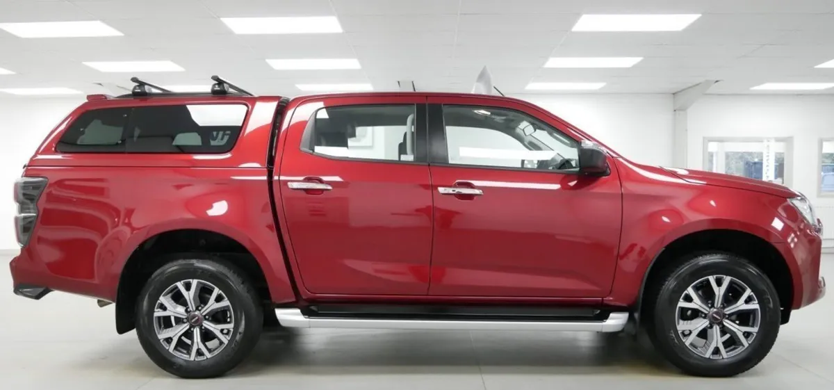 2024 Isuzu D-Max PickUp Van - Image 1