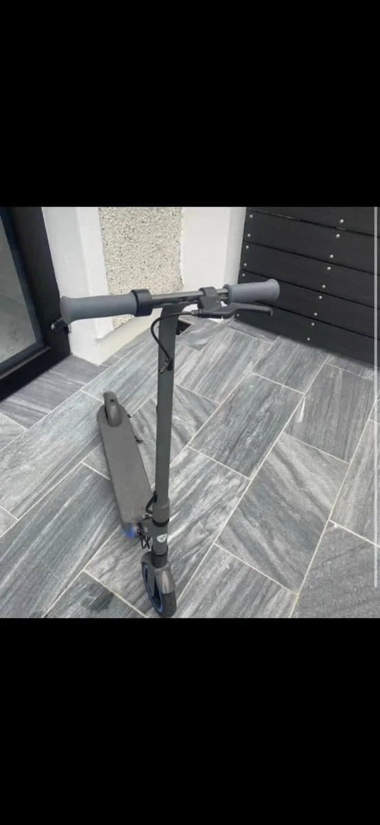 Electric Scooter - Image 1