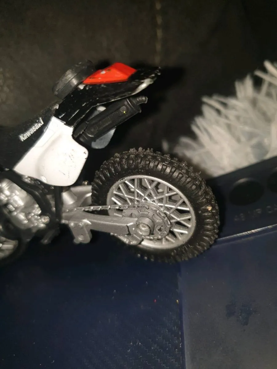 KAWASAKI  KDX MODEL - Image 3