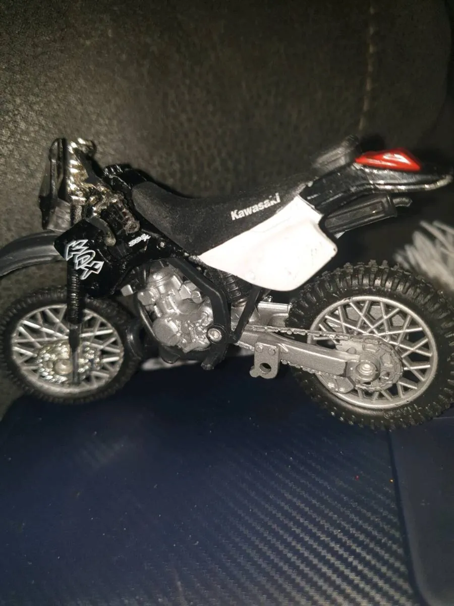KAWASAKI  KDX MODEL - Image 4