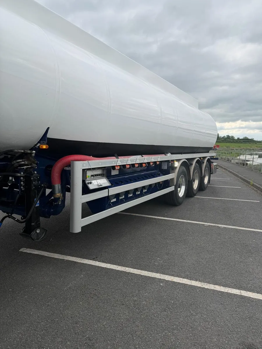 Lakeland Innovator Fuel Tanker 2024 - Image 4