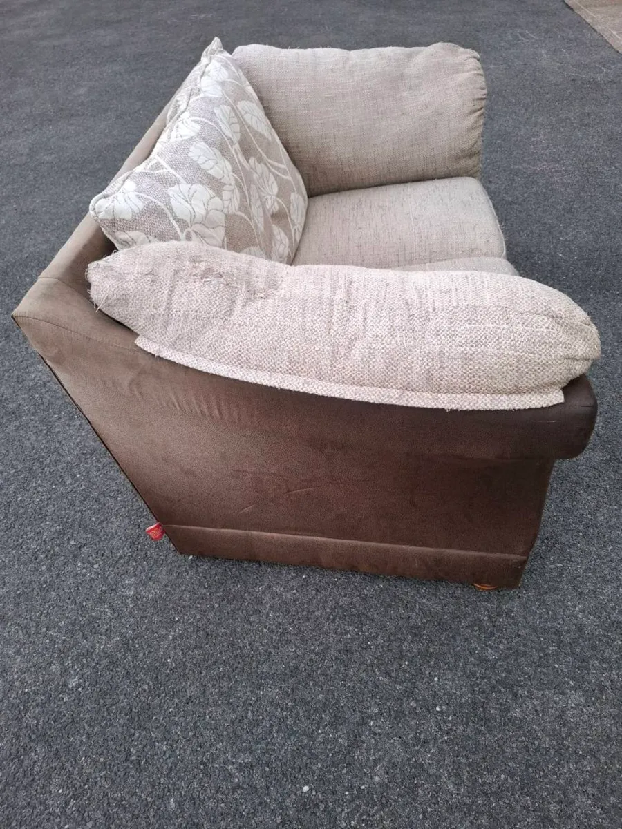 2 Couches - Image 3
