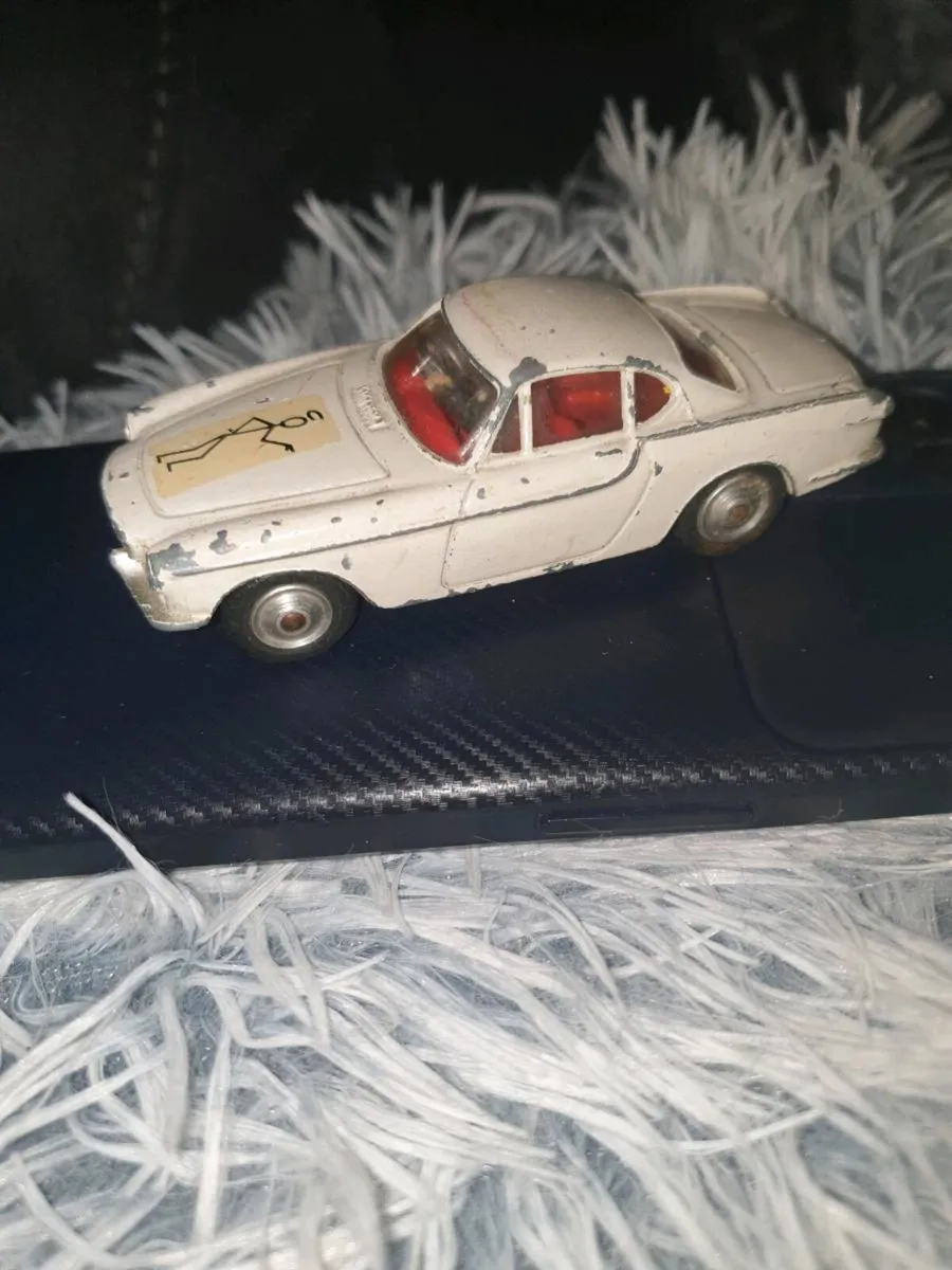 RARE 007 CORGI TOYS  DIE.CAST JAMES BOND.VOLVO . - Image 1