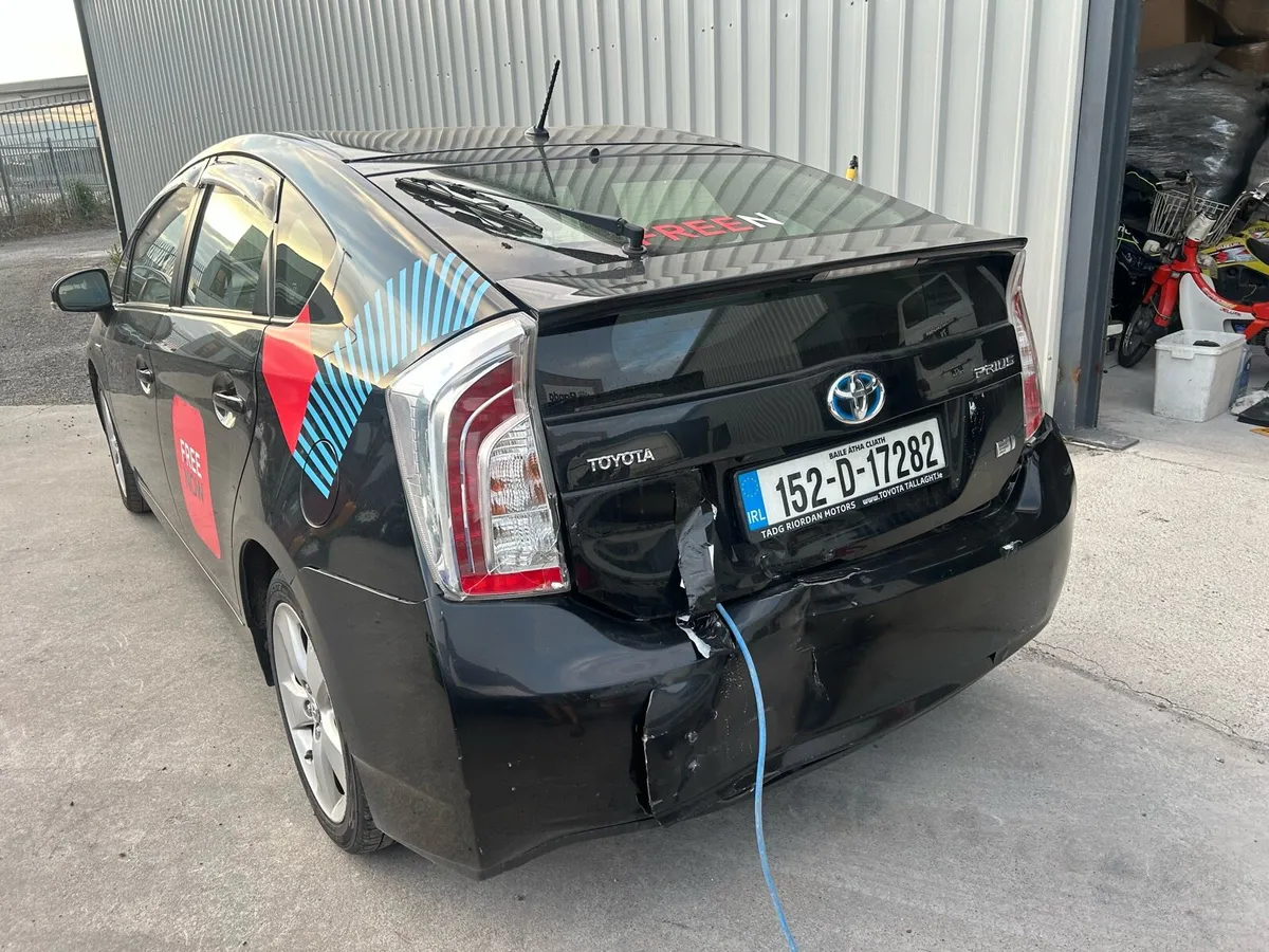 Toyota Prius - Image 3