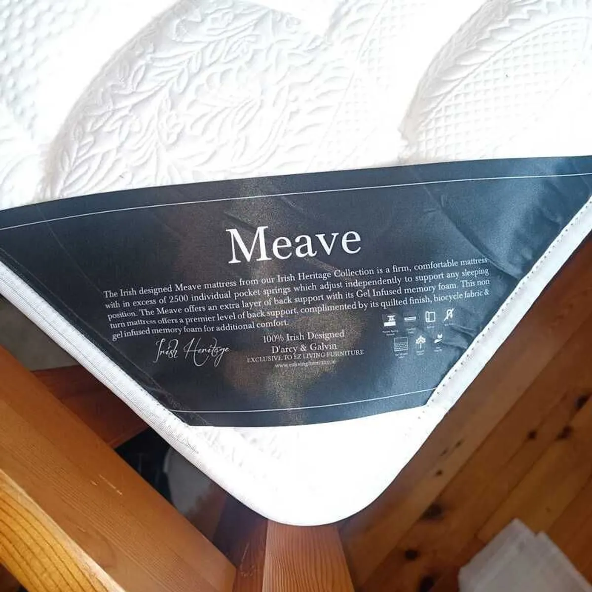 Premier Meave Double Mattress 4FT6 | Excellent Condition | Firm Pocket Sprung - Image 4