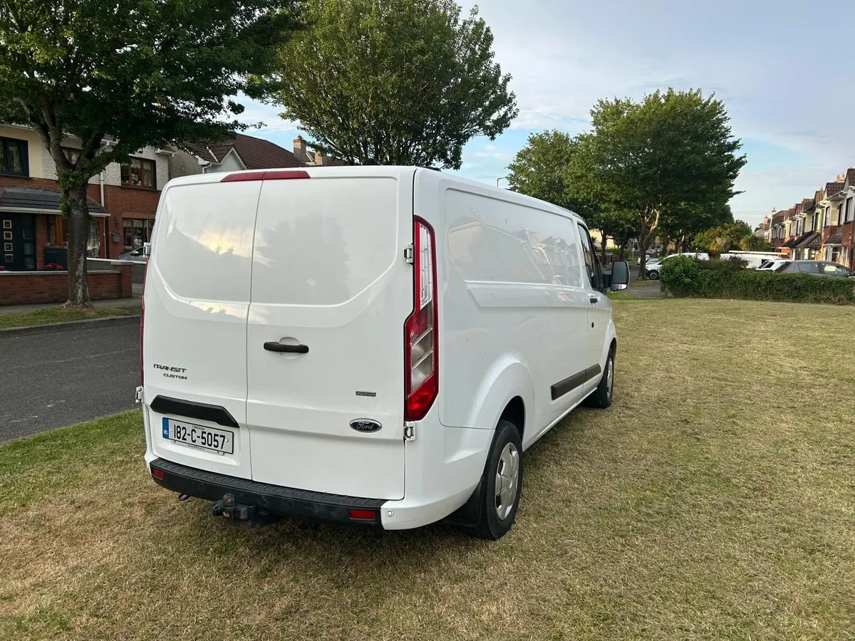 2018 Ford Transit Custom Van - Image 4
